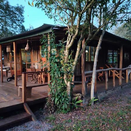 Aldea Yaboty Hosteria Saltos del Mocona Luaran gambar