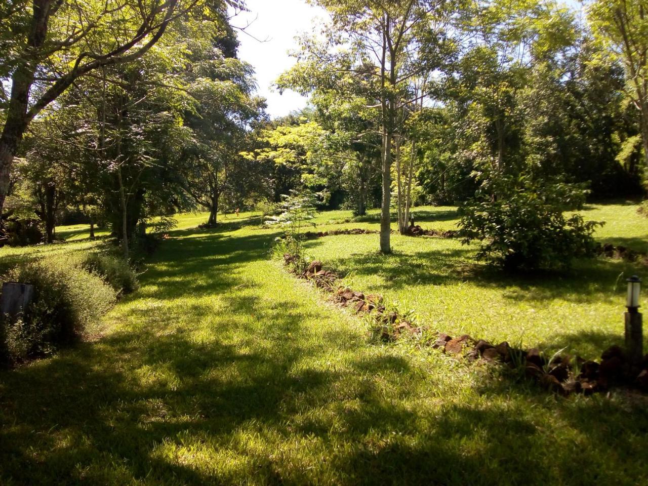 Aldea Yaboty Hosteria Saltos del Mocona Luaran gambar